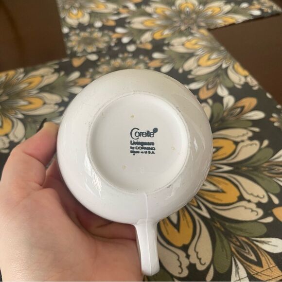 Vintage Corelle by Corning Spring Blossom Crazy Daisy Cup and Saucer Set - Picture 3 of 6